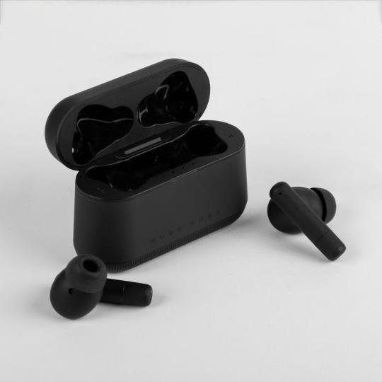 Fones de ouvido Gear Matrix Black Hugo Boss®