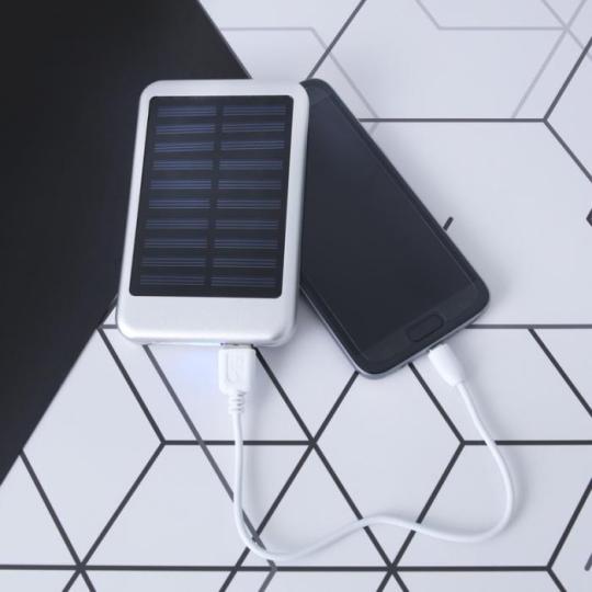 4000 mAh solar power bank Bask