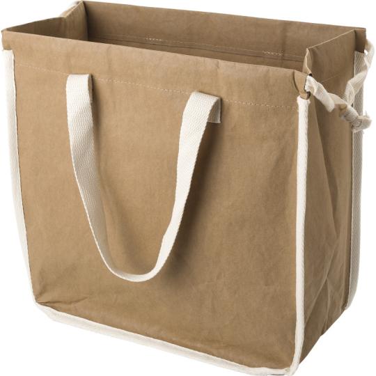 Saco de compras em papel...