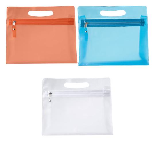 Necessaires