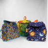 Mochila em poliéster com forro e bolso interno (Produção)