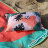Almofada de praia em tecido impermeável com enchimento (Produção)