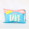 Almohada de playa en tejido impermeable con relleno (Producción)