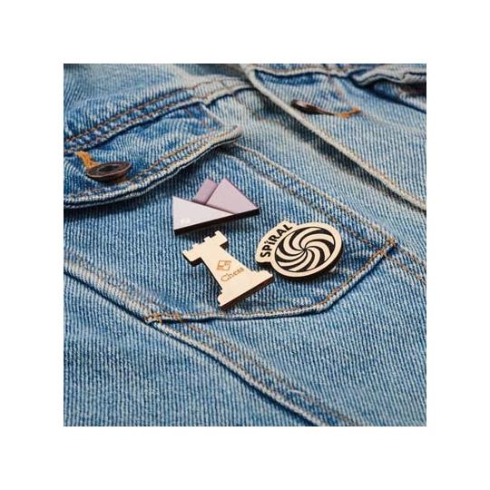 Pins & Crachás