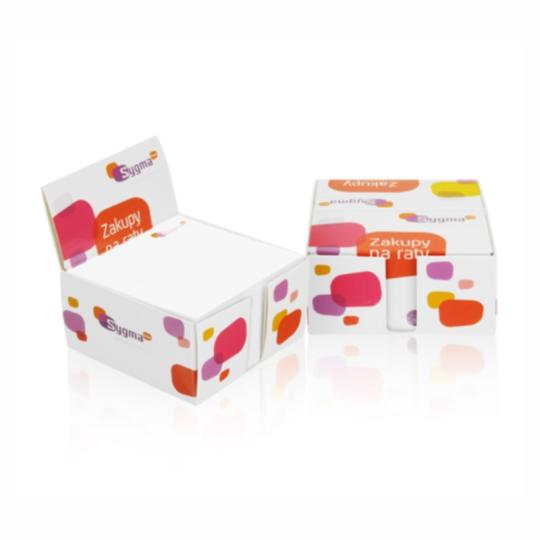 Caja con hojas (Producción)