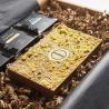 Caixa com chocolate estilo Dubay e 3 chás Zen (Produção)