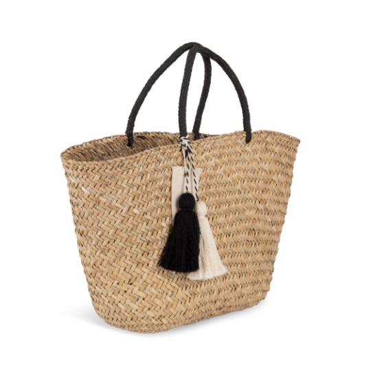 Cesta de compras de palha