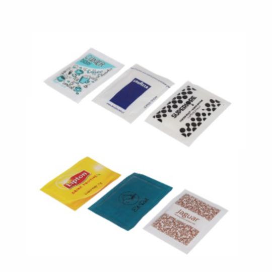Sachets de sucre blanc...