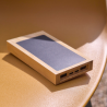 Powerbank solar em bambu Elz